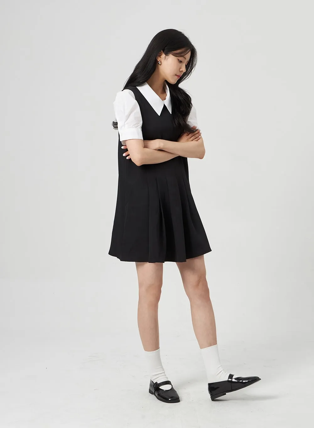 Sleeveless Pleated Dress OA317